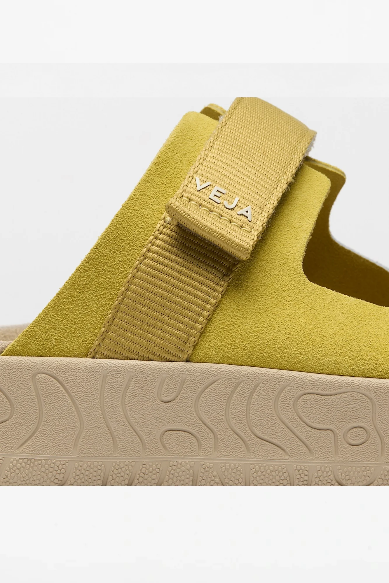Arpoador Suede Liquor Ocre Man - Image 3