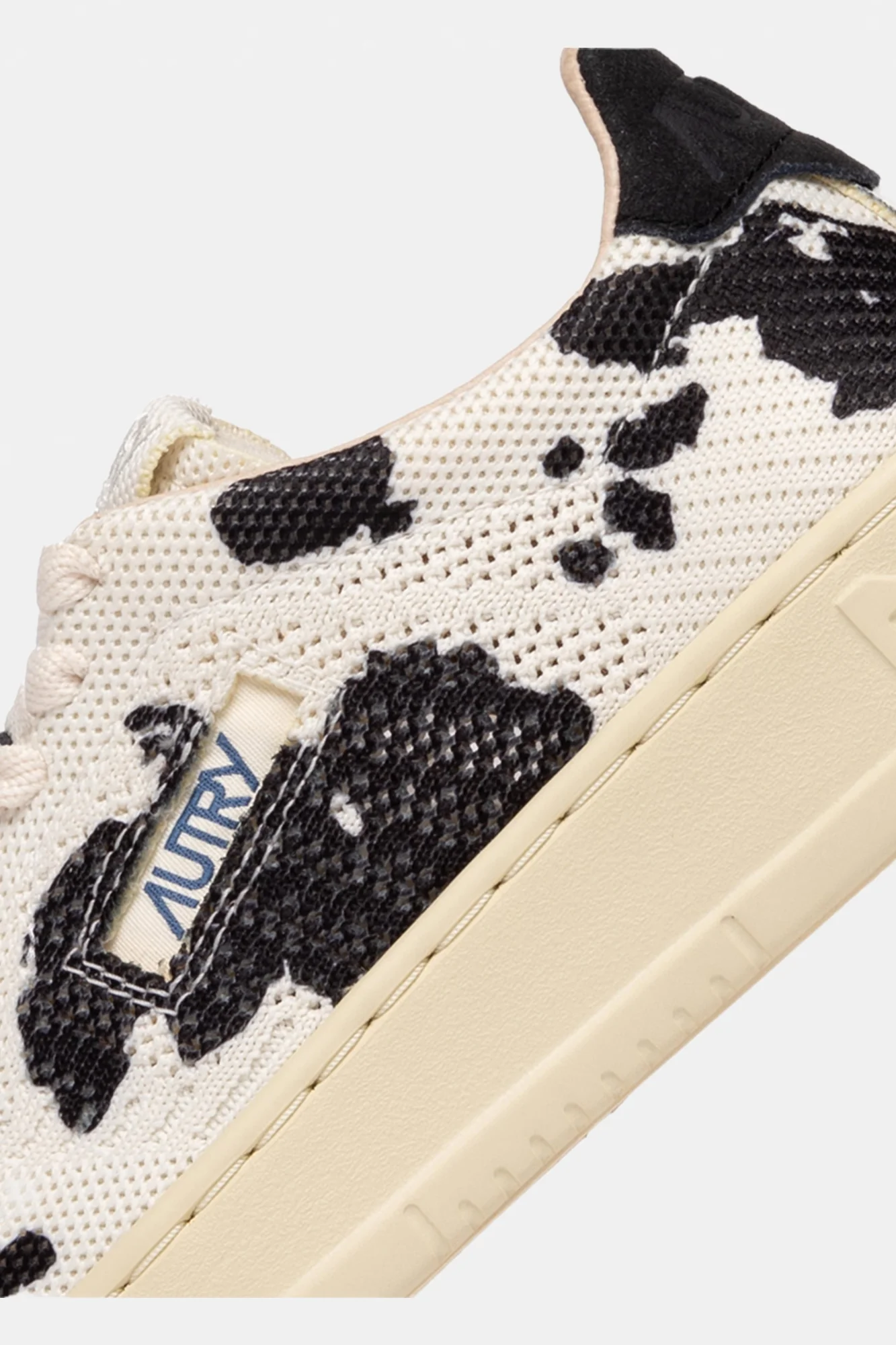 Easeknit Cow Print AF01 Woman - Image 5