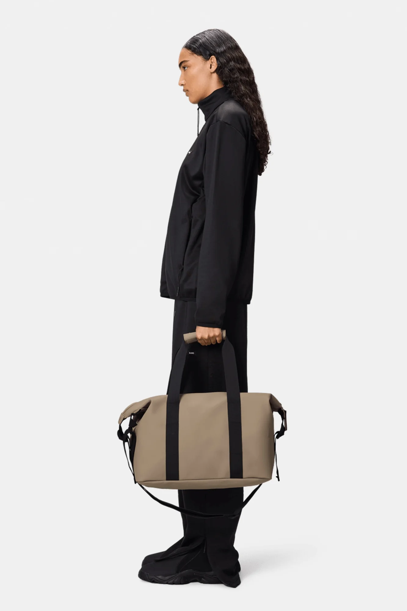 Hilo Weekend Bag Small Beige - Image 3