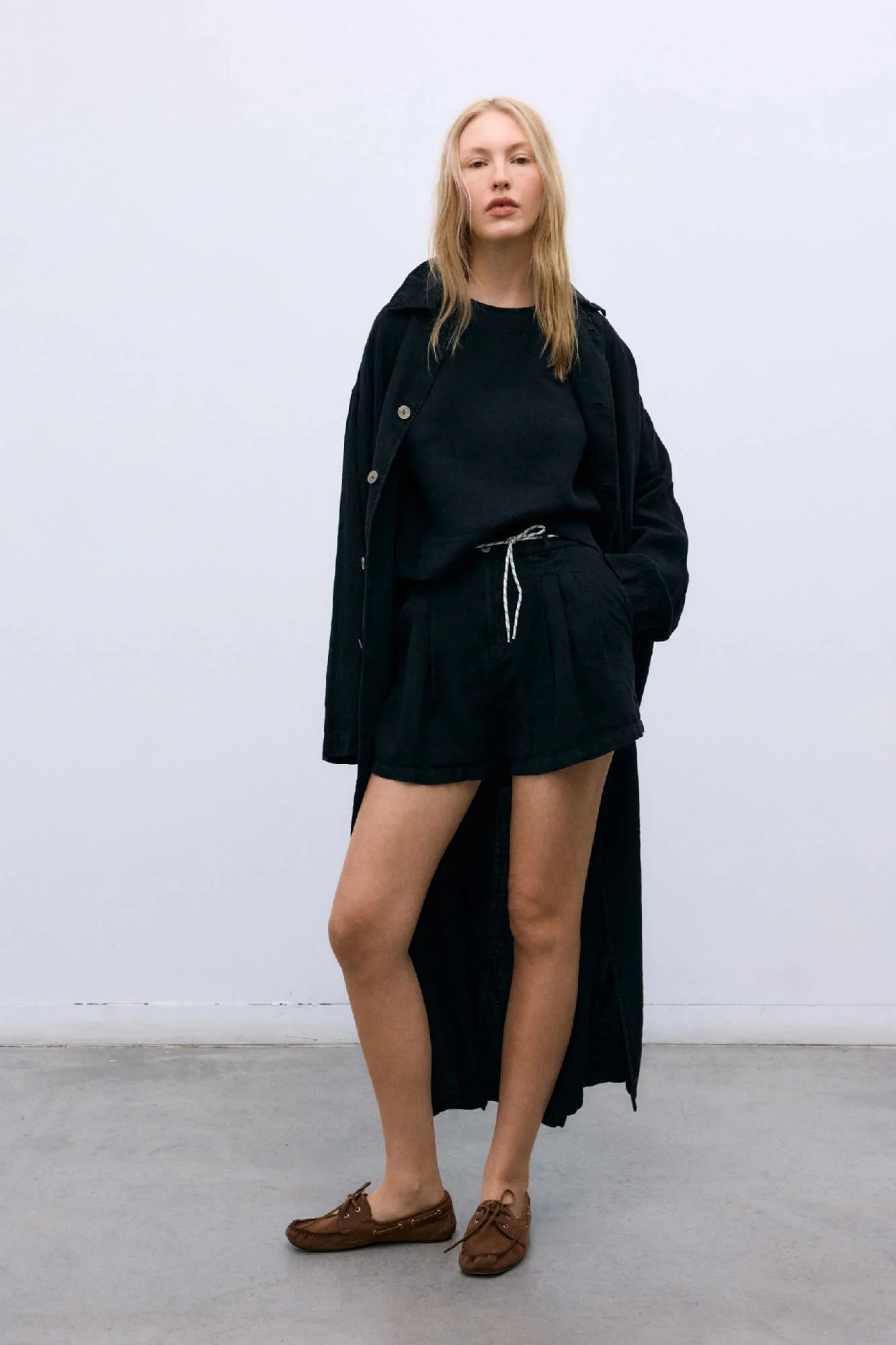 Melissa Linen Shorts - Image 3